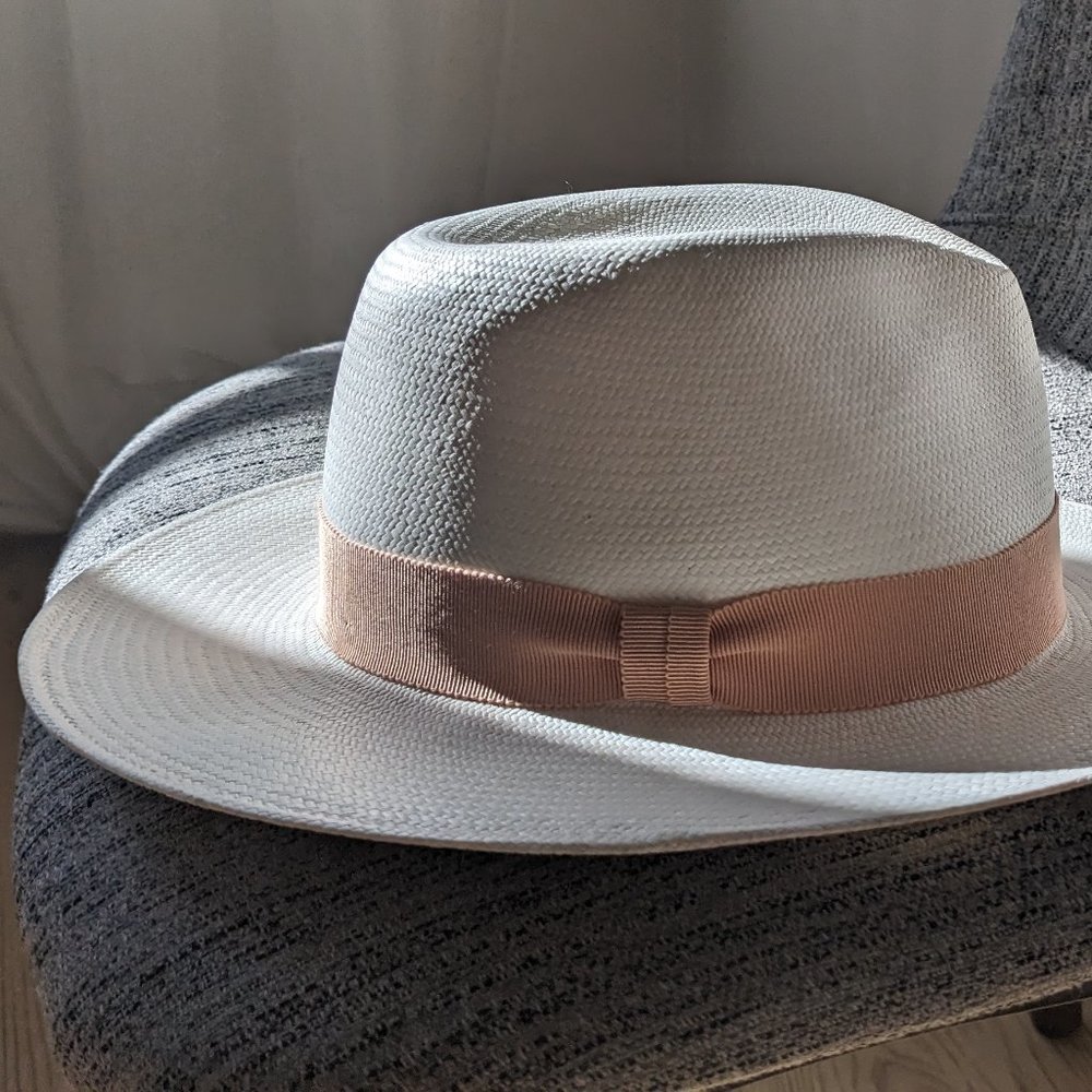 Helen Kaminski "Vitoria" Hat NWT